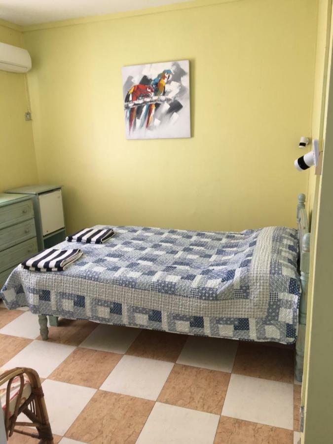 בלו ביי Villa Bella Charming Beachfront Guesthouse מראה חיצוני תמונה