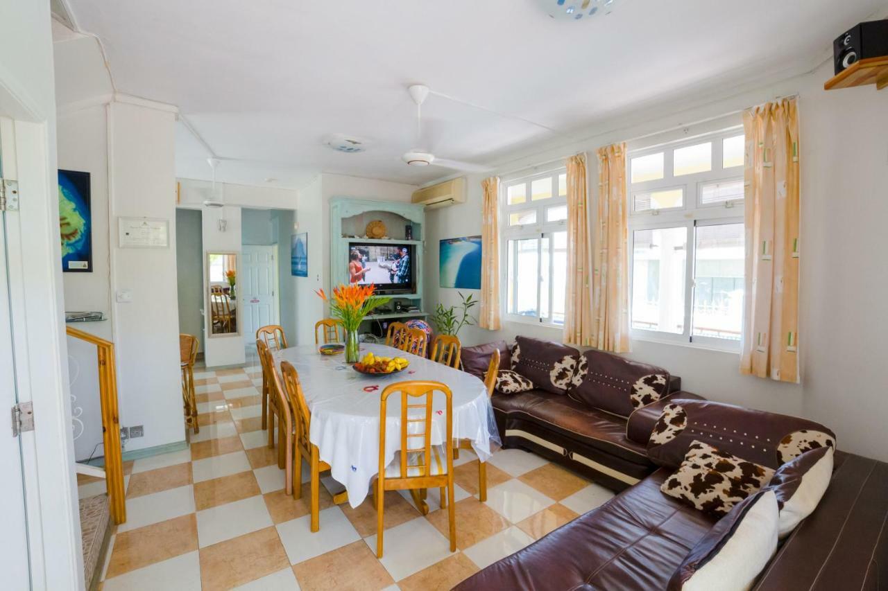 בלו ביי Villa Bella Charming Beachfront Guesthouse מראה חיצוני תמונה